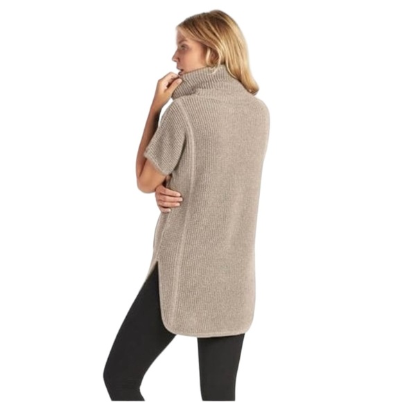 UGG Taupe Tan Selby Cable Knit Turtleneck Tunic Sweater Mini Dress size Medium - Picture 4 of 10